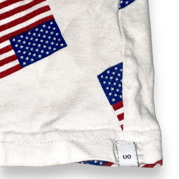 URBAN OUTFITTERS AMERICA TEE 🇺🇸 - Picture 4 of 5
